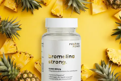 Integratore di bromelina strong, con estratti di ananas. La bromelina fa sgonfiare, supportando la digestione e il drenaggio dei liquidi.