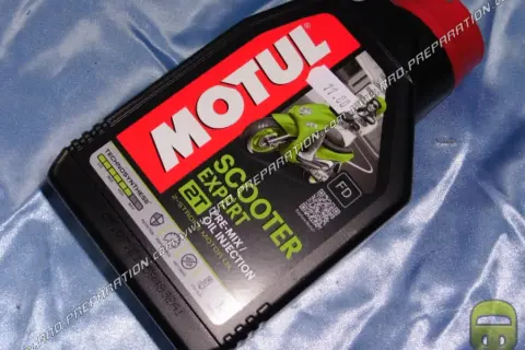 Motul Scooter Expert 2T: Czy to najlepszy olej do Twojego skutera?