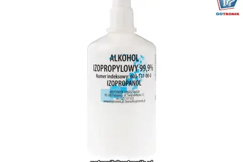 Biała butelka z etykietą zawierającą alkohol izopropylowy 99,9% (izopropanol) do czyszczenia elektroniki.
