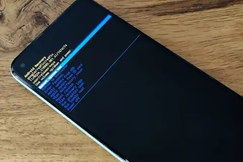 Czarny ekran w telefonie: co robić? Diagnoza, naprawa, odzyskanie danych