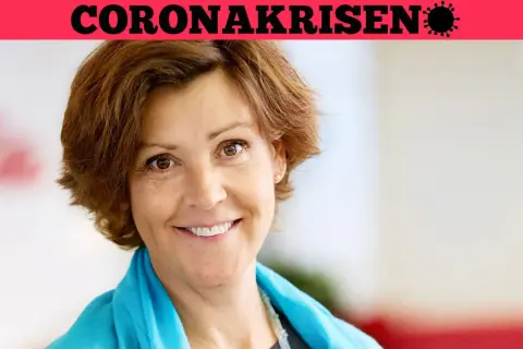 Lottie Knutsson ler mot kameran, klädd i en turkos scarf. Texten "CORONAKRISEN" syns ovanför.