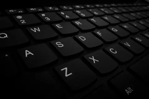 Jak zmienić kolor klawiatury w laptopie Acer - proste metody i porady