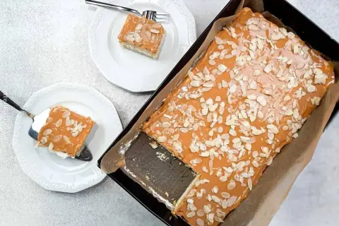Ciasto Krówka: Gotowy czy domowy kajmak? Wybierz idealny!