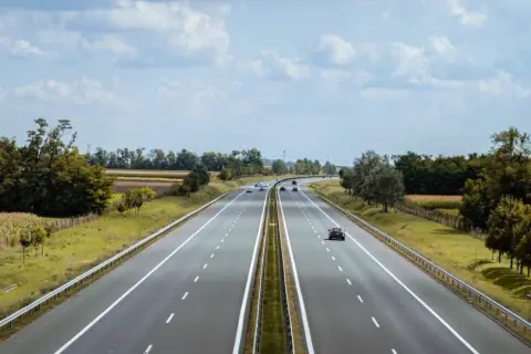 Do kogo należą polskie autostrady? Odkryj tajemnice ich zarządzania