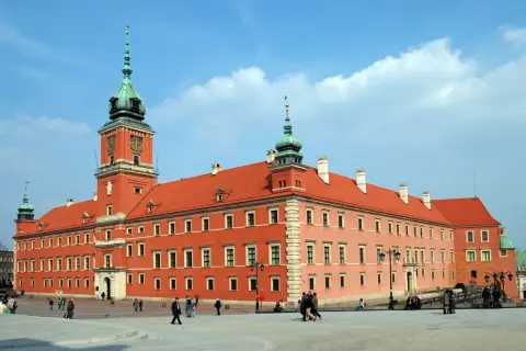 Zamki w Warszawie: Odkryj ich fascynującą historię i znaczenie