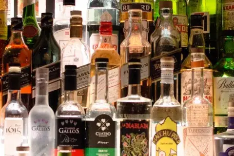50 ml wódki ile kalorii - Zaskakujące fakty o kaloryczności alkoholu