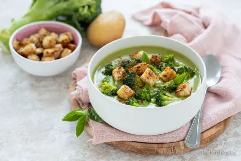 Minestra Broccoletti e Patate: Ricetta Cremosa Perfetta