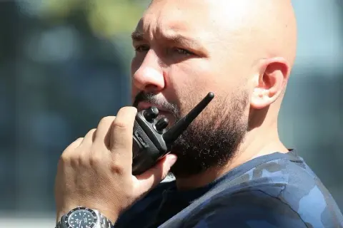 Patryk Vega: Jego filmy, styl i fenomen. Dlaczego Polacy go kochają?