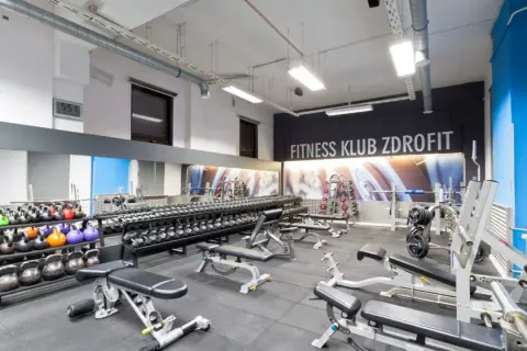 Zdrofit zajęcia z trenerem - jak osiągnąć swoje cele fitness?