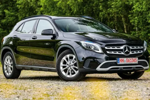Mercedes GLA: Kompletny przewodnik przed zakupem. Warto?