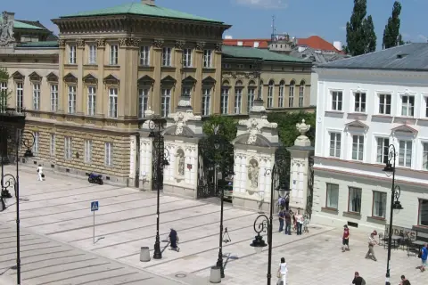 Uniwersytet Warszawski praca – aktualne oferty i wymagania dla kandydatów