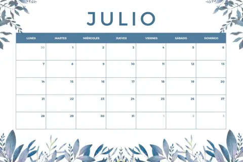 Calendario de julio con diseño floral azul. Planifica tus vacaciones de verano en este mes.