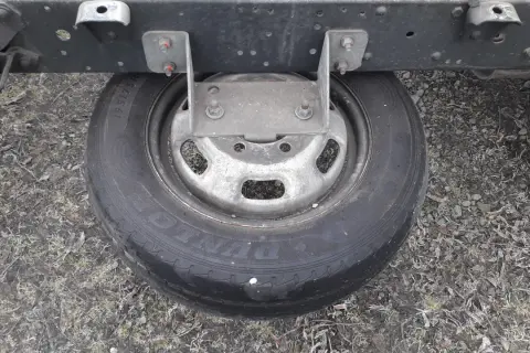 Iveco Daily: Koło zapasowe - zdjemij je, nawet gdy mechanizm rdzewieje