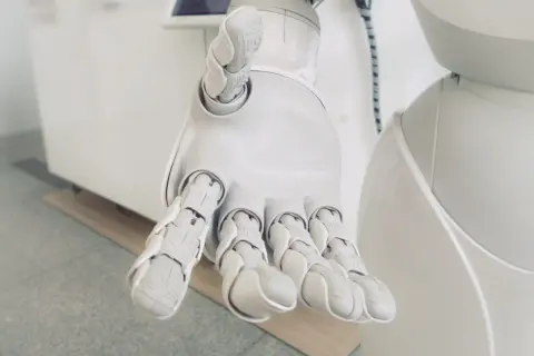 Robot da Vinci na NFZ: Gdzie i jak skorzystać z refundacji?