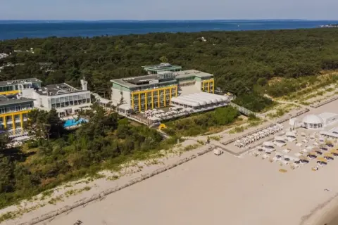 Hotel Bryza ile ma lat? Poznaj historię i rozwój tego miejsca