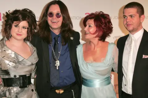 Ozzy Osbourne z rodziną: żona Sharon i dzieci Kelly i Jack.