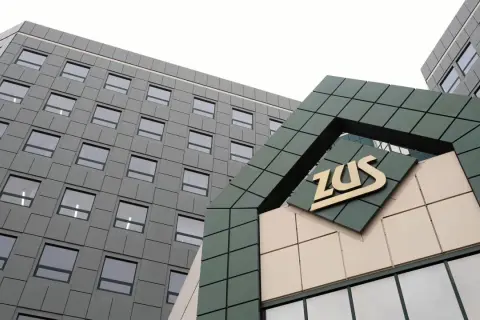 Budynek ZUS. Chcesz wiedzieć, jak sprawdzić, czy jesteś zatrudniony? ZUS to miejsce, gdzie uzyskasz odpowiedzi.
