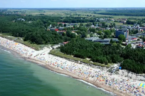 Jak bezpiecznie i szybko dojechać do sanatorium w Dąbkach? Sprawdzone sposoby