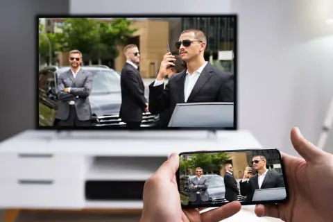 Czy można połączyć telefon z telewizorem? Oto proste metody i porady