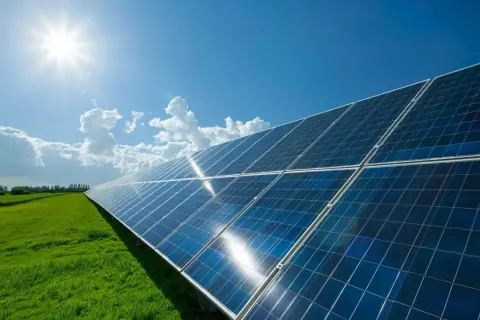 Wydajność fotowoltaiki – Ile energii wyprodukuje nowoczesny system?