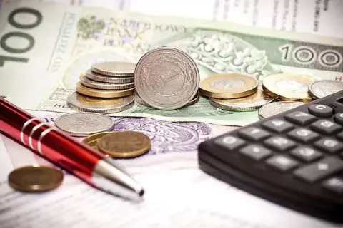 Jak sprawdzić ile mam długów w KRD i uniknąć finansowych kłopotów