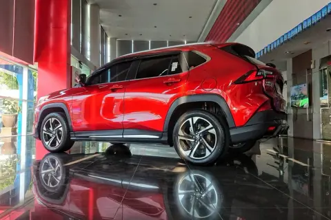 Nowe auto za 100 tys: 5 najlepszych modeli na rynku w Polsce