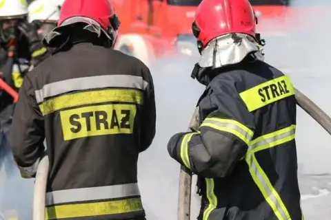 Kto płaci za akcję straży pożarnej? Odkryj źródła finansowania