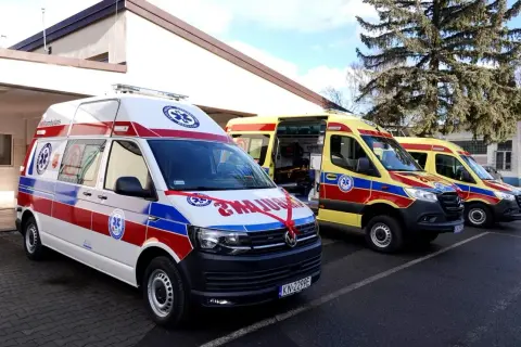 Ile się czeka na pogotowie? Średni czas dojazdu karetki w Polsce