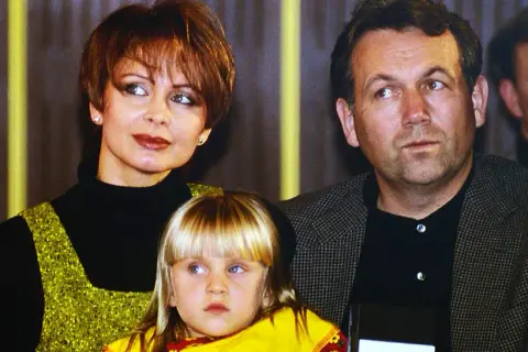 Kim jest mąż Izabeli Trojanowskiej? Zaskakujące szczegóły ich separacji