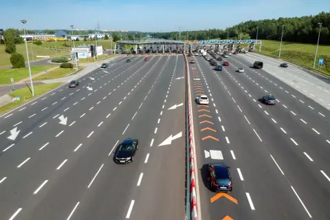 Jak zapłacić za przejazd autostradą Katowice Kraków - metody płatności