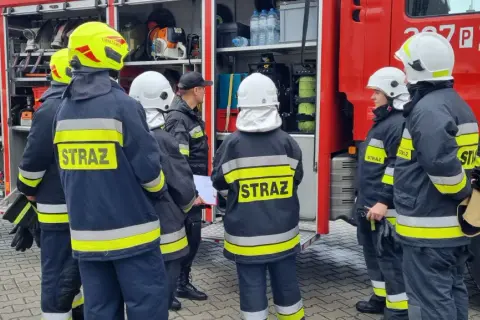 Ile trwa kurs podstawowy OSP? Sprawdź, co wpływa na czas szkolenia