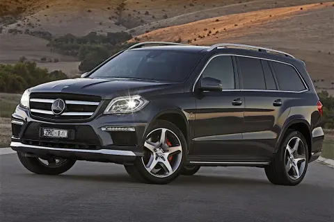 Mercedes GL 63 AMG - pełna specyfikacja, ceny i opinie użytkowników