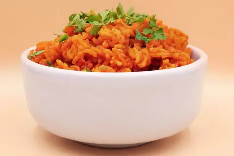 Ile curry do ryżu – idealne proporcje, aby uniknąć przesady w smaku