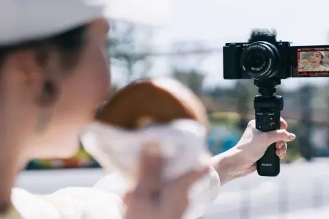 Najlepszy aparat do filmowania dla początkujących – uniknij błędów