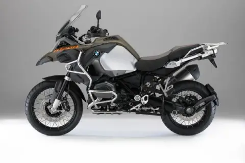 BMW GSA 1200 - pełna specyfikacja, opinie oraz historia modelu adventure