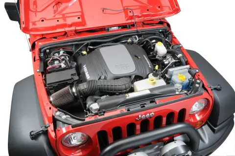 Jeep Wrangler: jaki silnik wybrać, by uniknąć kosztownych błędów? Porównanie i porady