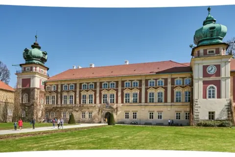 Muzeum zamek w Łańcucie - historia, atrakcje i informacje praktyczne