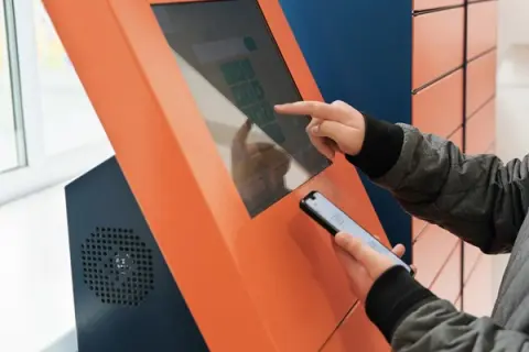 Jak nadać paczkę bez drukowania etykiety – proste sposoby i porady