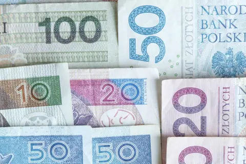 Jak długo czeka się na decyzję w smart pożyczce? Sprawdź teraz!