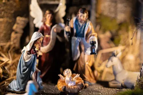 Czy pasterka to obowiązkowa msza bożonarodzeniowa? Wyjaśniamy znaczenie i tradycje