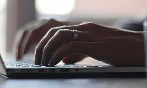 Czy chwilówki obniżają scoring? Jak uniknąć negatywnych skutków?