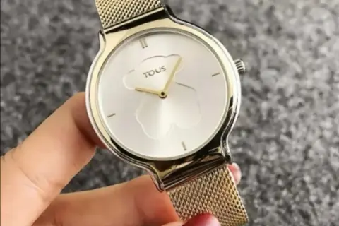Zegarki Tous damskie – elegancja i styl dla każdej kobiety