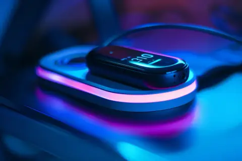 Mi Band 3: Jak prawidłowo ładować, by przedłużyć żywotność? Rady