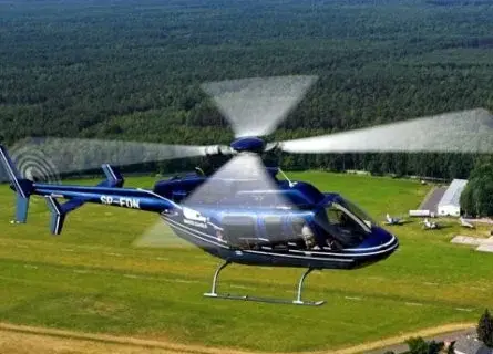 Ile trwa lot helikopterem z Zakopanego do Warszawy? Poznaj fakty!