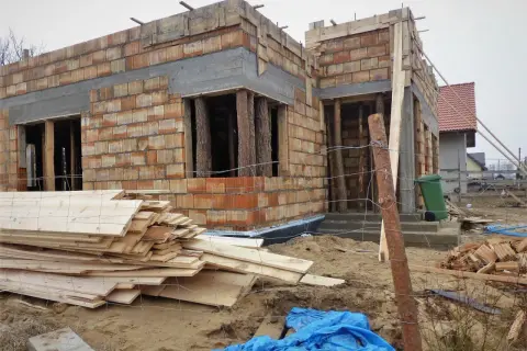 Ile kosztuje budowa domu 140 m2? Poznaj aktualne ceny w Polsce