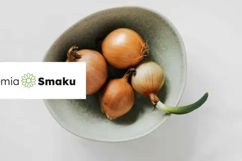 Jak złagodzić smak cebuli w sałatce - 5 skutecznych sposobów