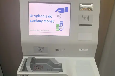 Gdzie znaleźć maszynę do monet NBP? Szybki przewodnik dla kolekcjonerów