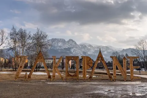 Najlepsze atrakcje turystyczne w Zakopanem, które musisz zobaczyć
