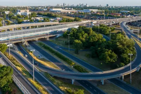 Czy wszystkie autostrady są bezpłatne? Sprawdź, które wymagają opłat