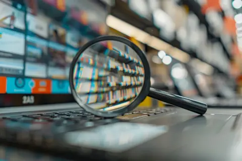 Laptop outlet: czy to bezpieczny sposób na tani zakup? Analizujemy